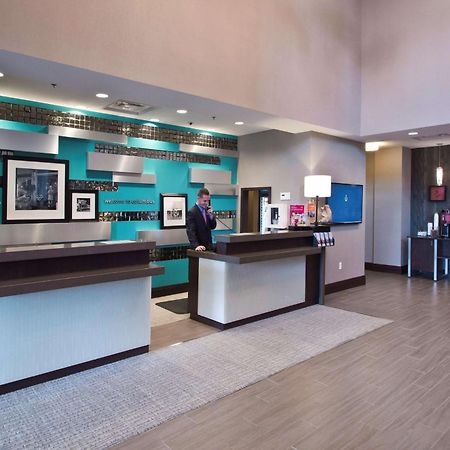 Hampton Inn & Suites Columbus/University Area Esterno foto