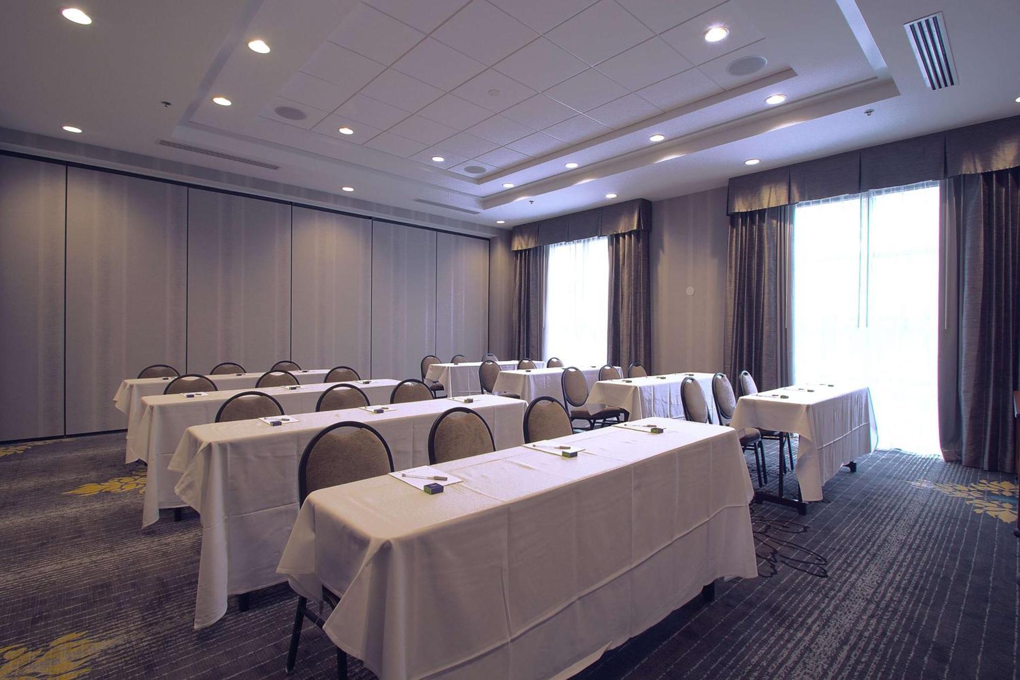 Hampton Inn & Suites Columbus/University Area Esterno foto