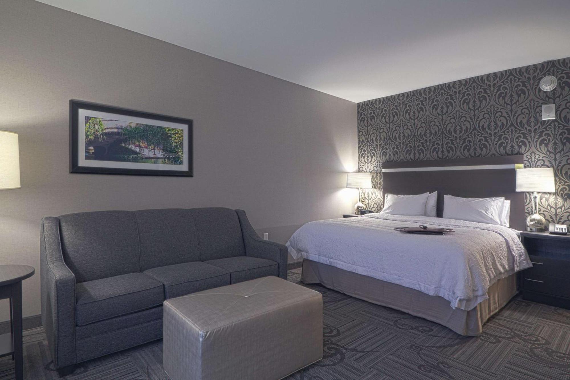 Hampton Inn & Suites Columbus/University Area Esterno foto
