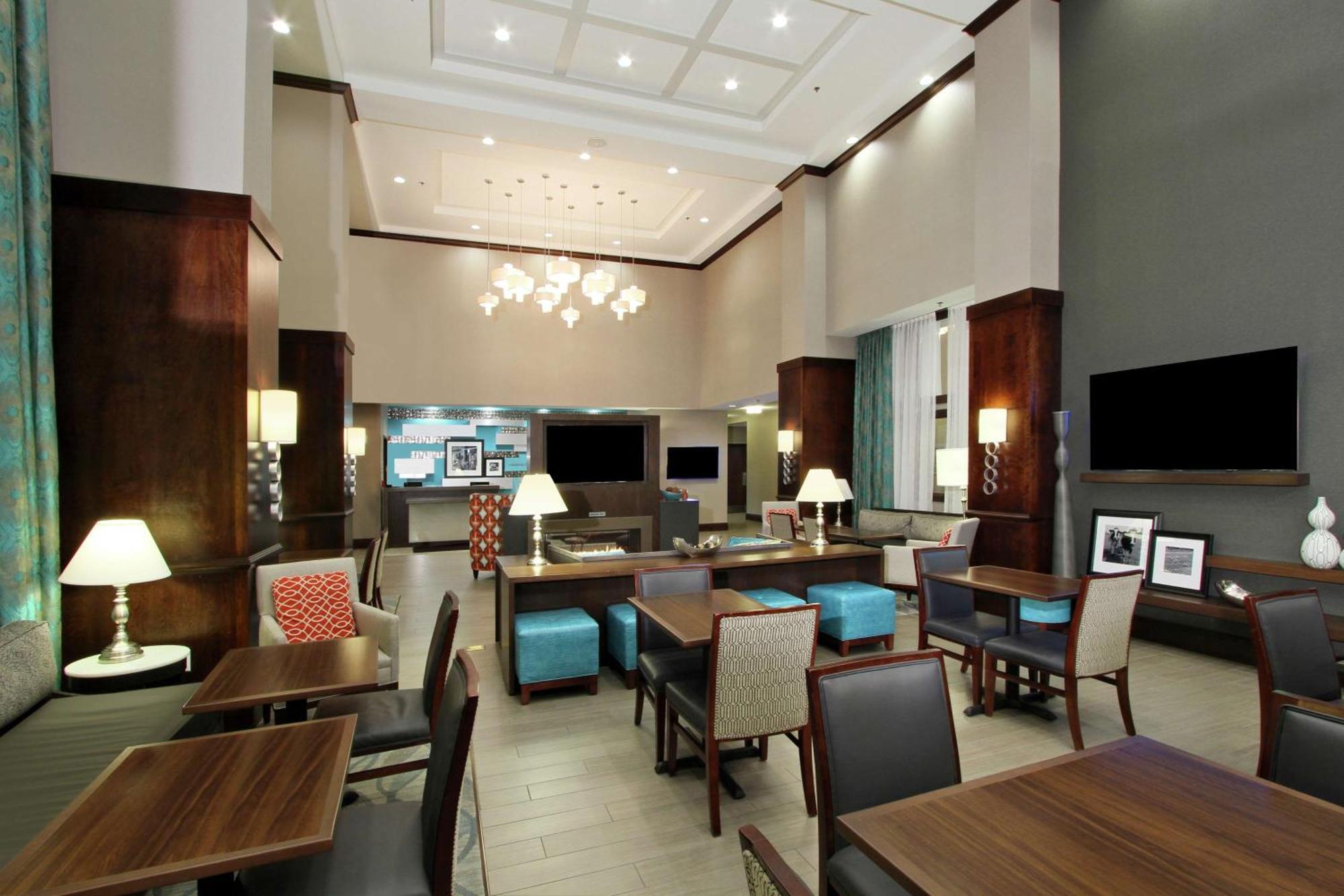 Hampton Inn & Suites Columbus/University Area Esterno foto