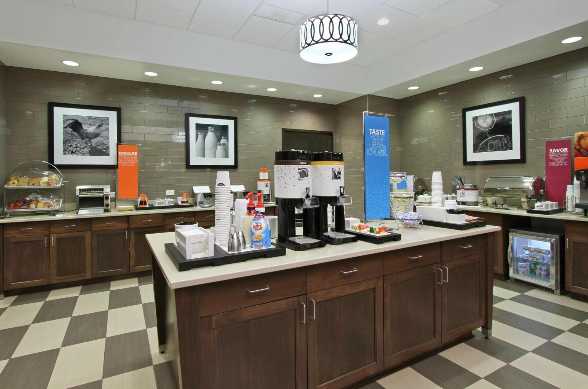 Hampton Inn & Suites Columbus/University Area Esterno foto